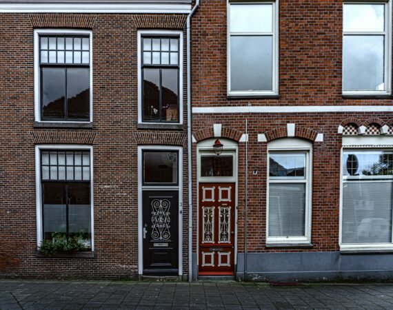 Willen je ouders helpen bij een huis kopen? Dit moet je weten
