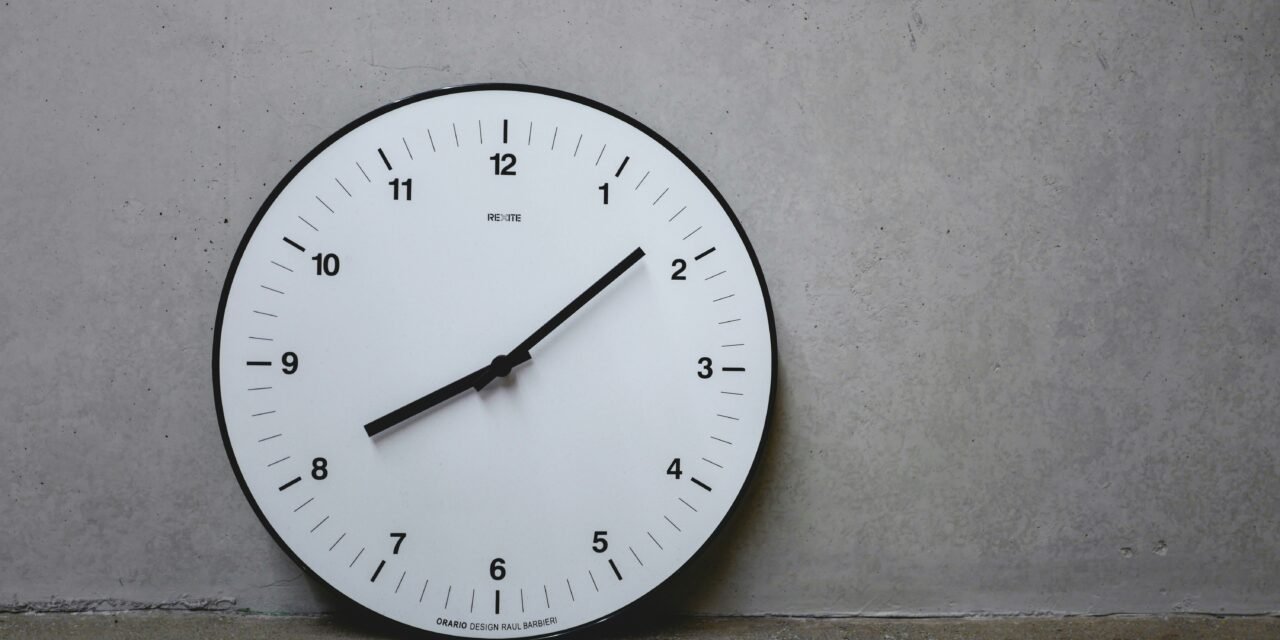 rode beurs pensioen klok